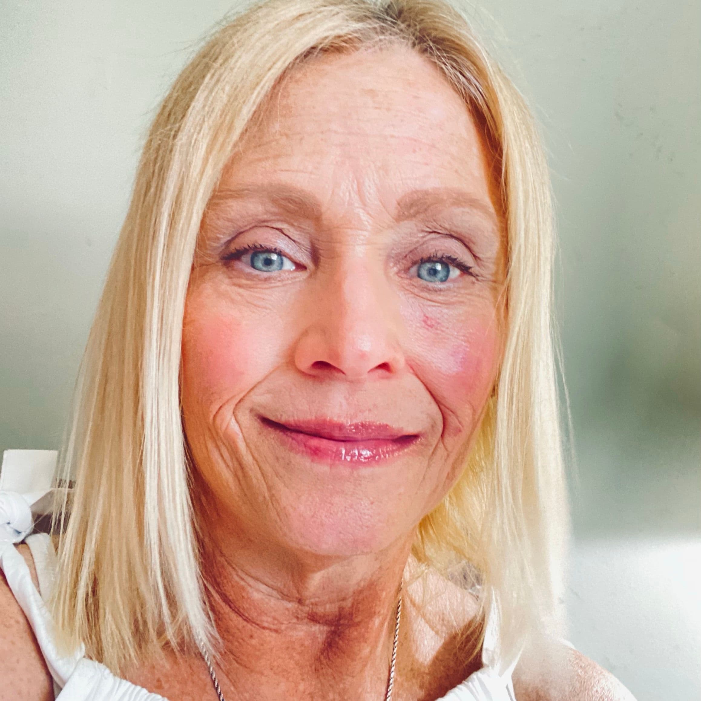 Angela 