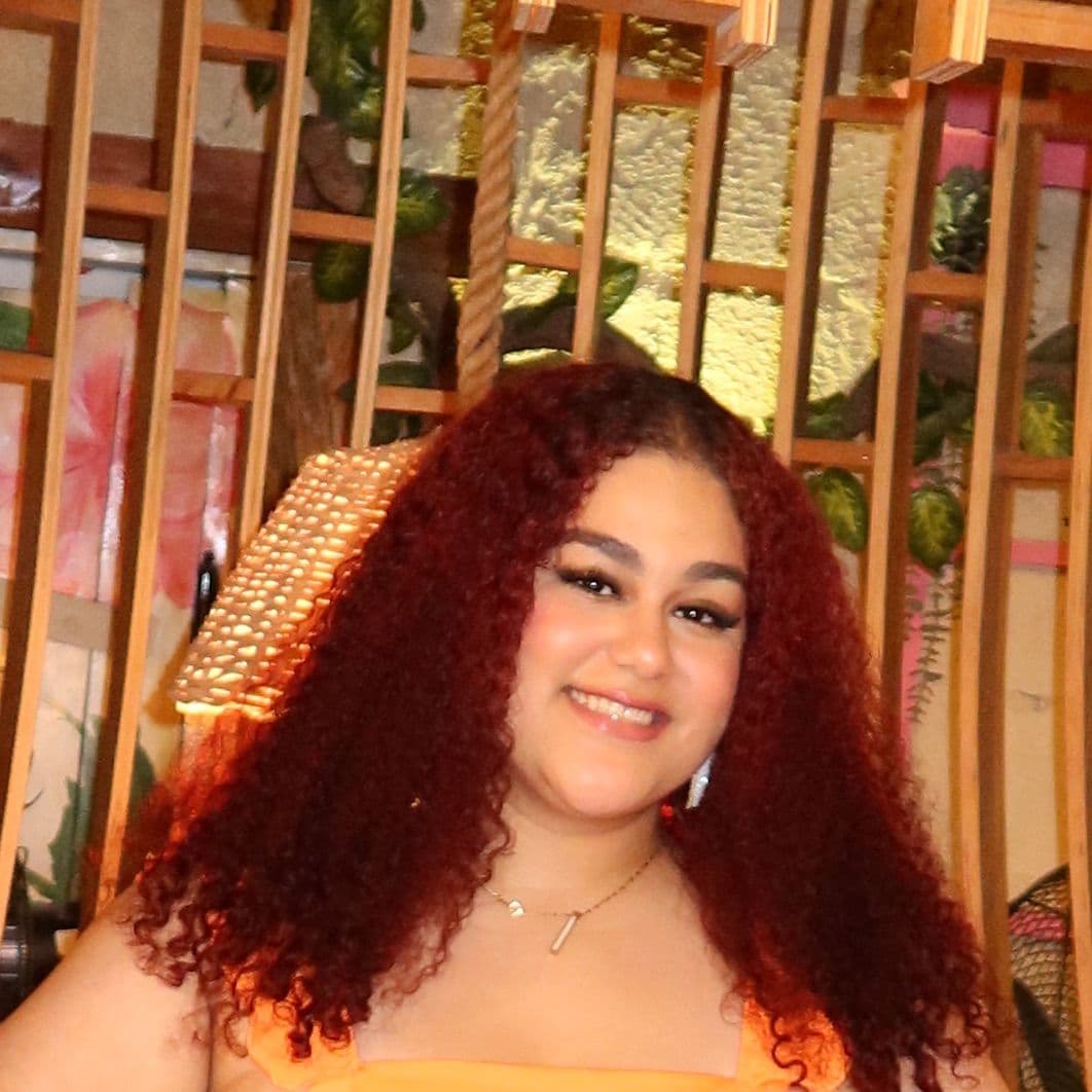 Genesis Peralta 